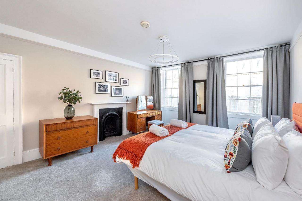 Abbey View Apartment Бат Екстериор снимка